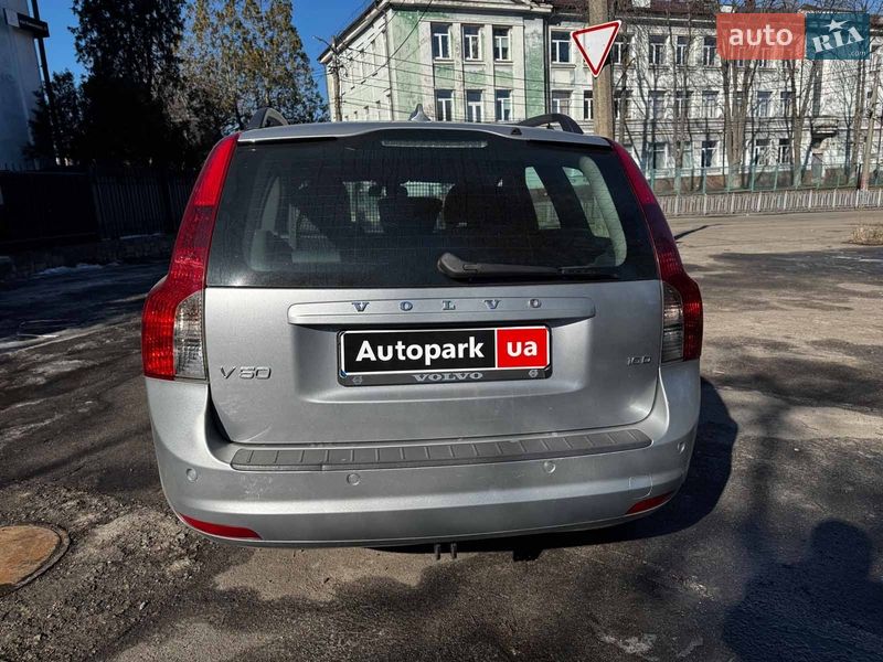 Универсал Volvo V50 2009 в Киеве