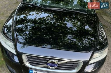 Універсал Volvo V50 2010 в Жидачові