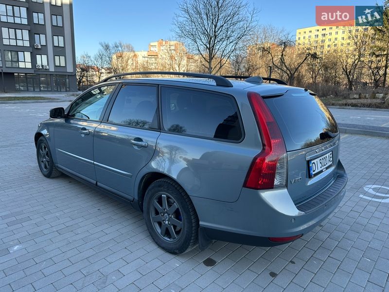 Универсал Volvo V50 2009 в Львове
