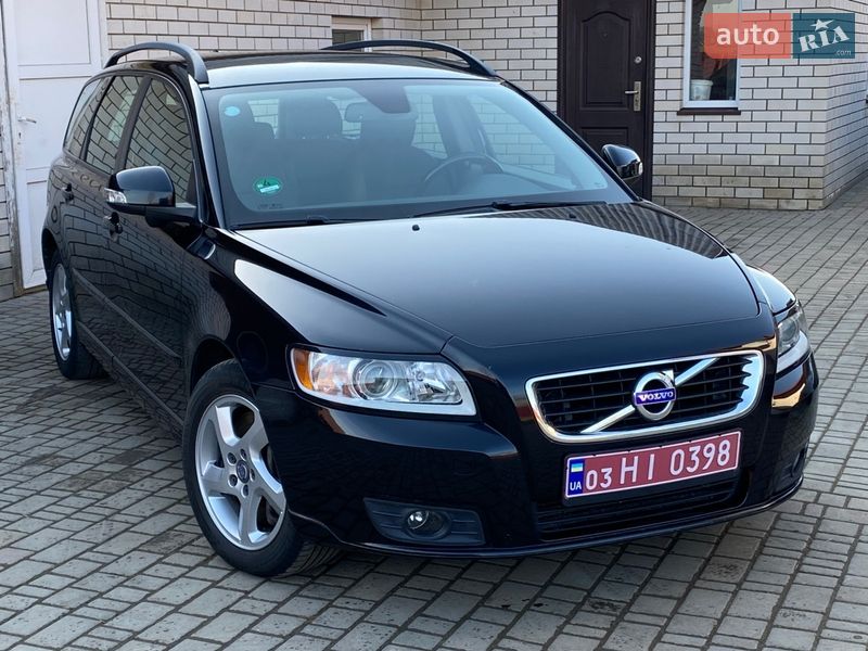 Универсал Volvo V50 2010 в Луцке