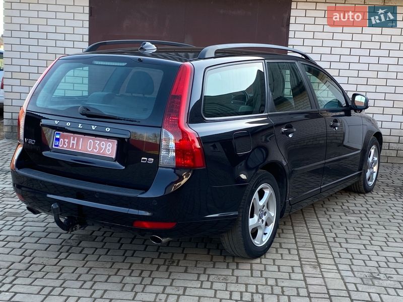 Универсал Volvo V50 2010 в Луцке