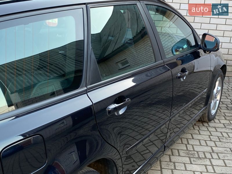 Универсал Volvo V50 2010 в Луцке