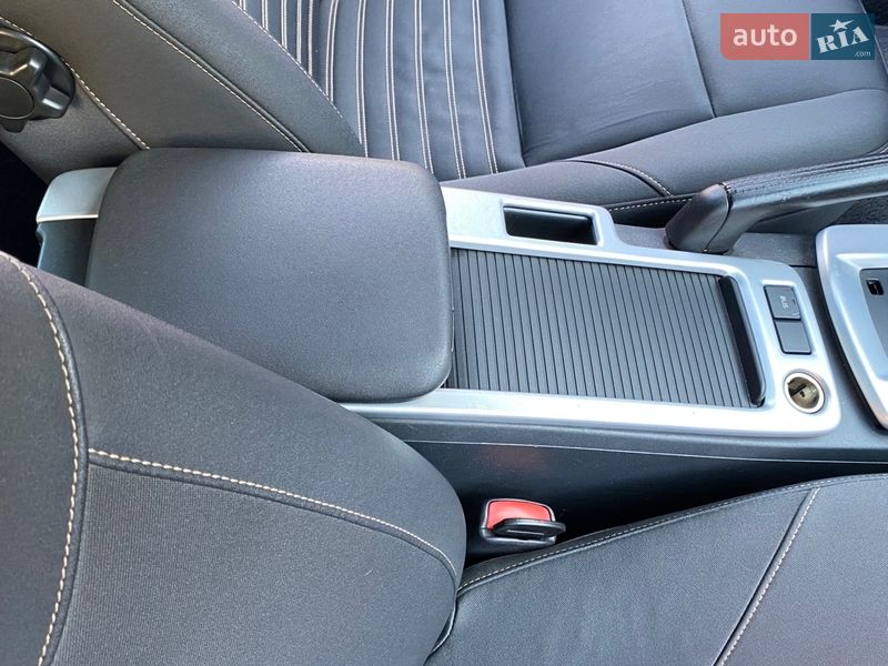 Универсал Volvo V50 2010 в Луцке