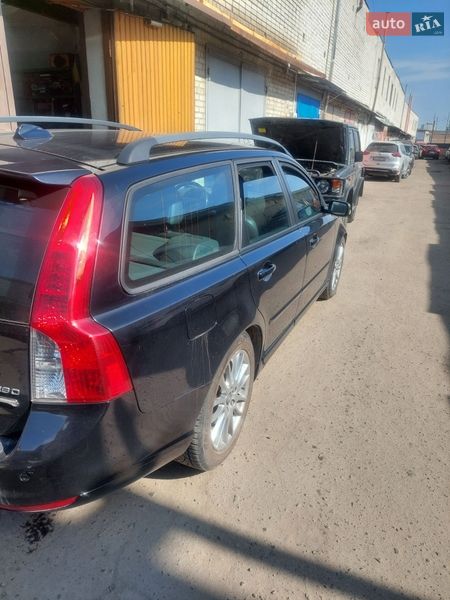Универсал Volvo V50 2009 в Львове