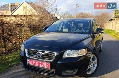 Універсал Volvo V50 2011 в Луцьку