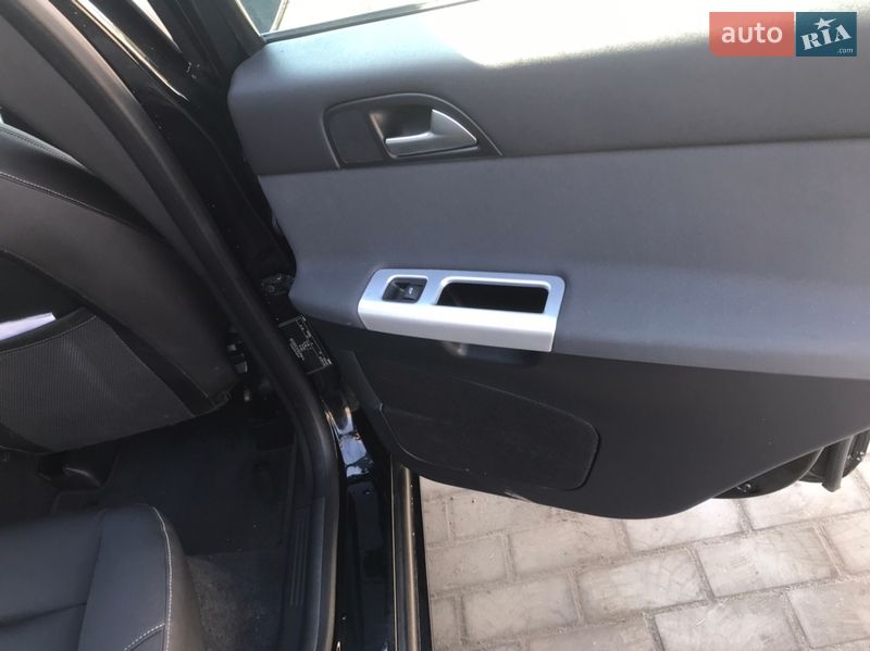 Универсал Volvo V50 2012 в Луцке