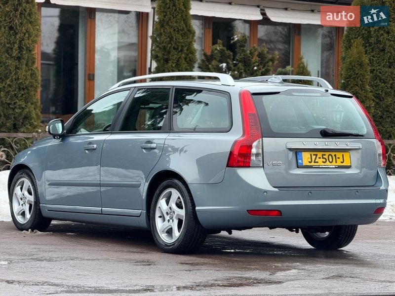 Универсал Volvo V50 2011 в Стрые фото 5 Универсал Volvo V50 2011 в Стрые