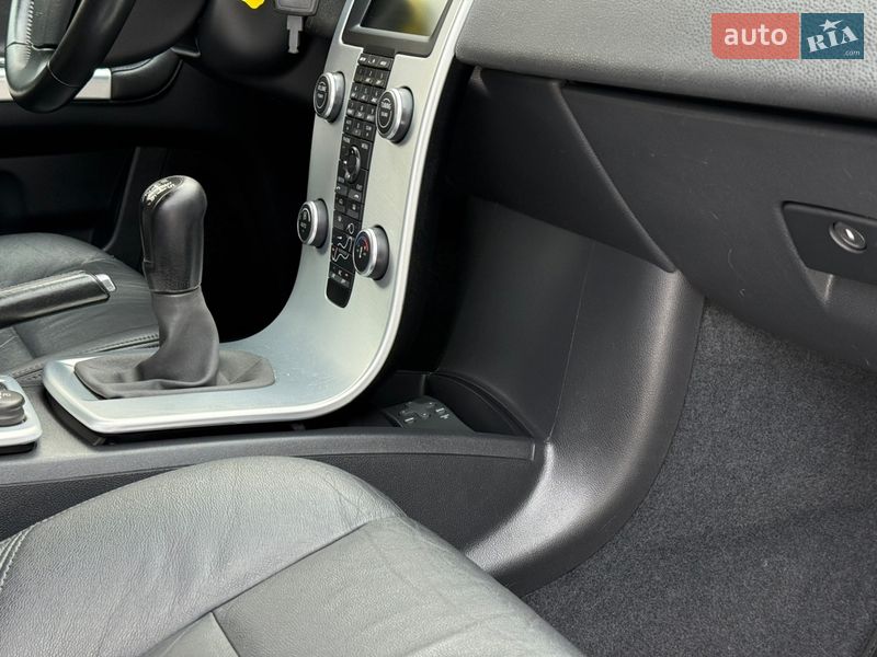 Универсал Volvo V50 2011 в Стрые фото 89 Универсал Volvo V50 2011 в Стрые