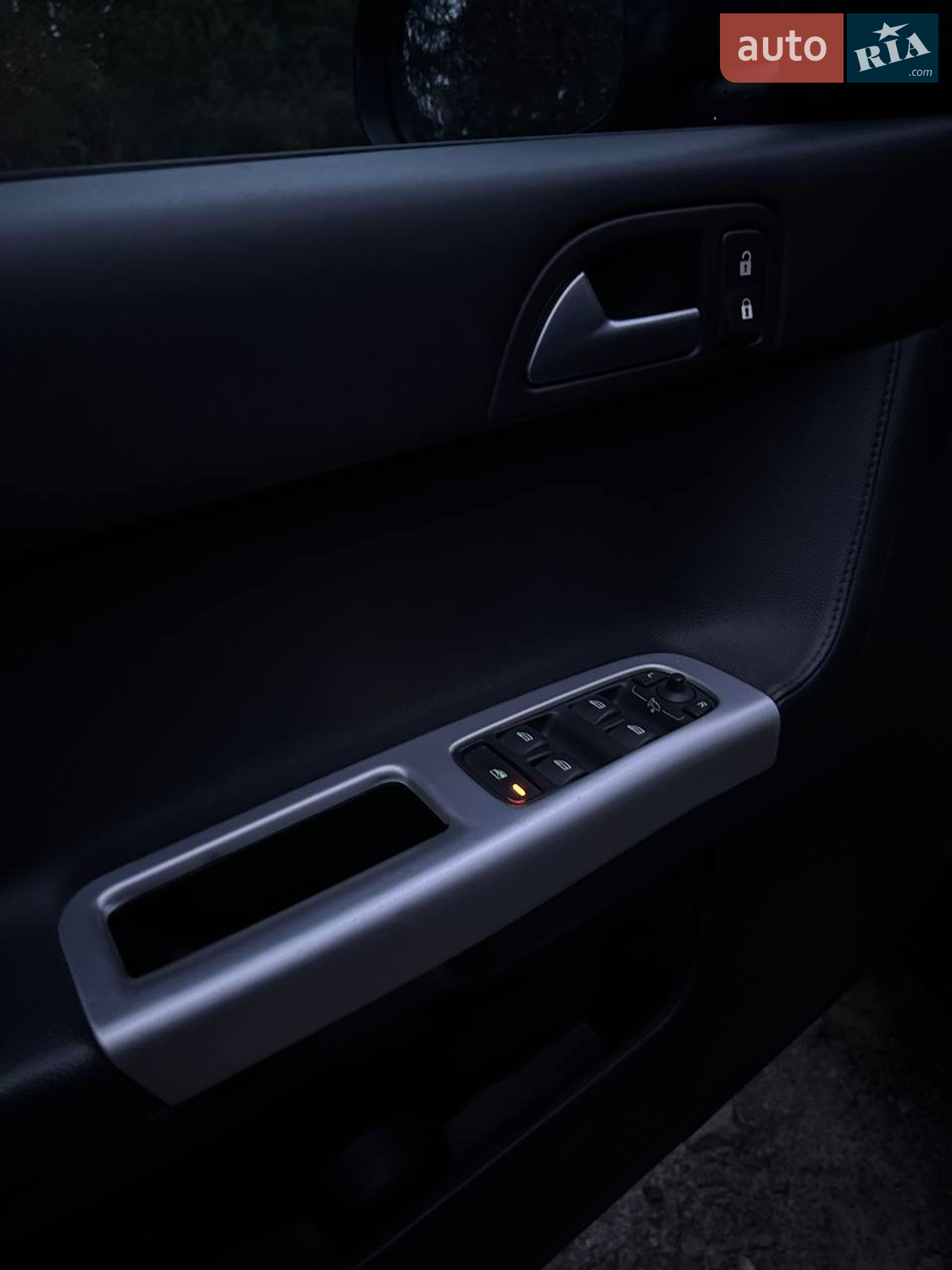 2012 Volvo V50 - мініатюра 6
