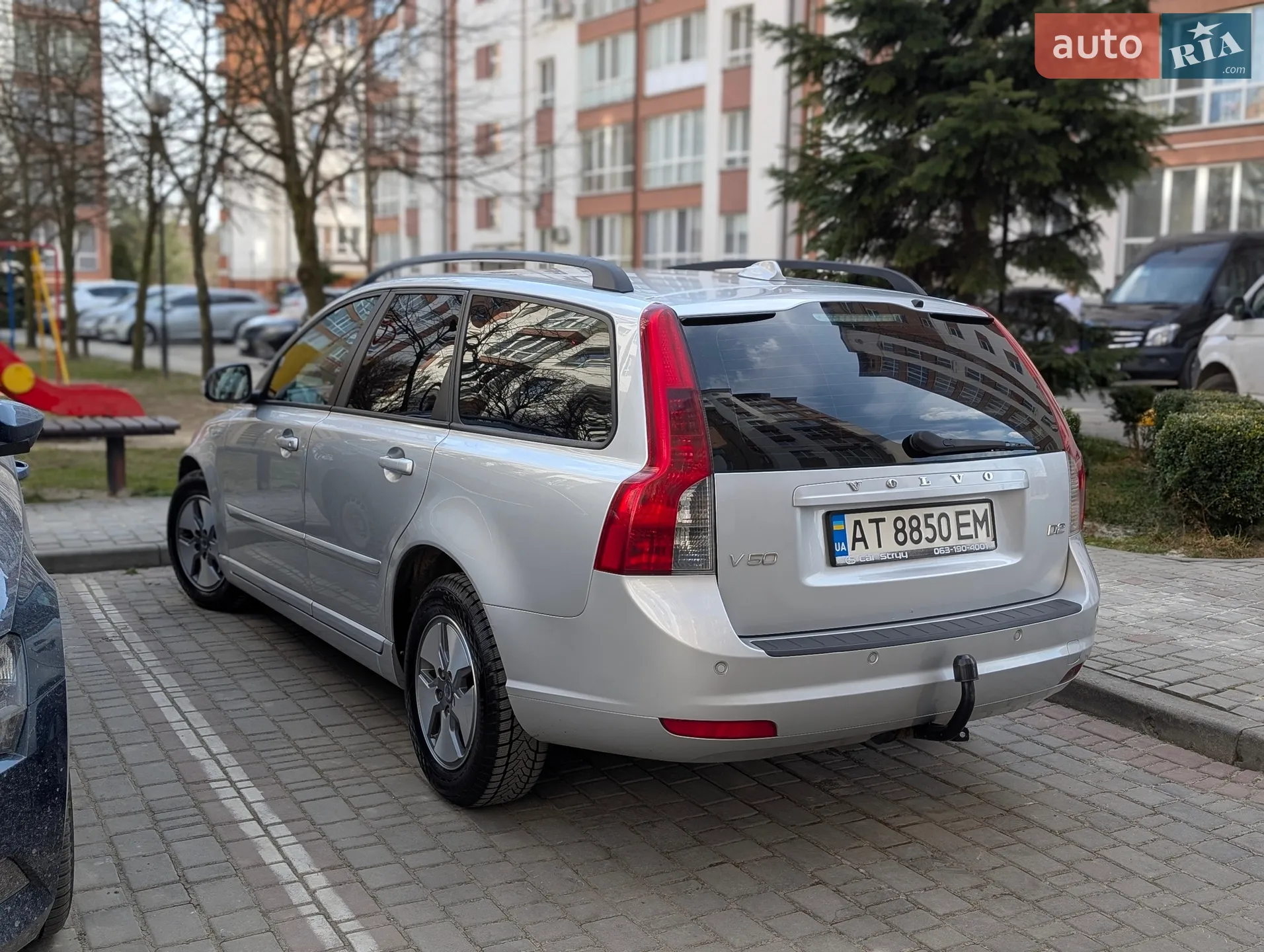 2011 Volvo V50 - мініатюра 4