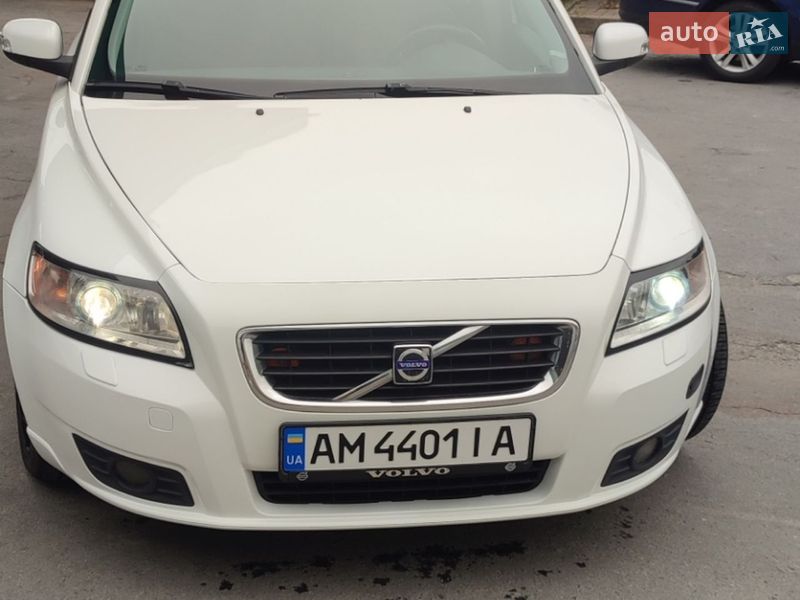 Volvo V50 2009