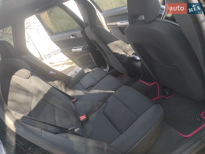 Универсал Volvo V50 2010 в Полтаве