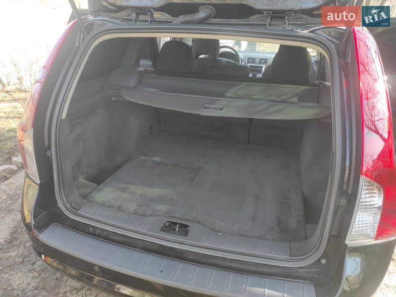 Универсал Volvo V50 2010 в Полтаве