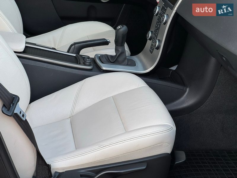 Универсал Volvo V50 2011 в Стрые