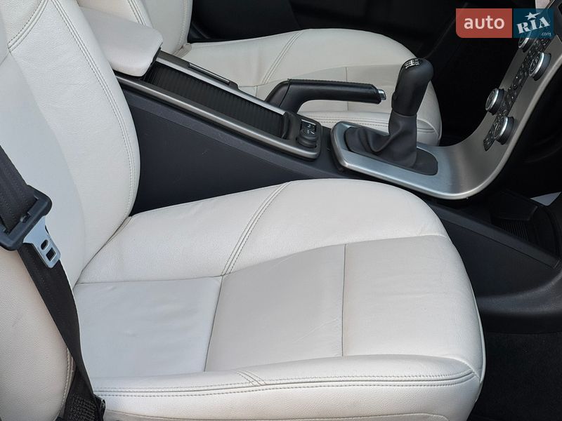 Универсал Volvo V50 2011 в Стрые