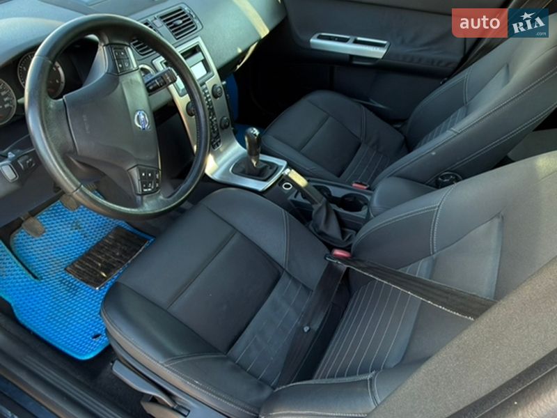 Універсал Volvo V50 2006 в Славутичі