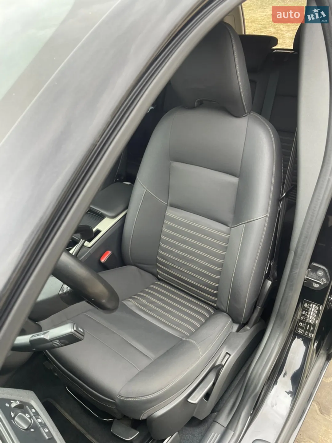 2010 Volvo V50 - мініатюра 13