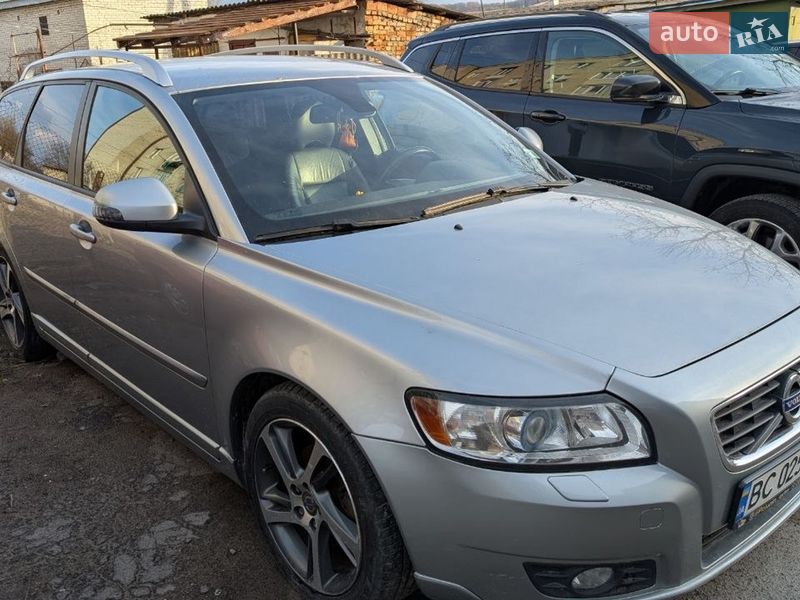 Универсал Volvo V50 2011 в Тернополе фото 2 Универсал Volvo V50 2011 в Тернополе