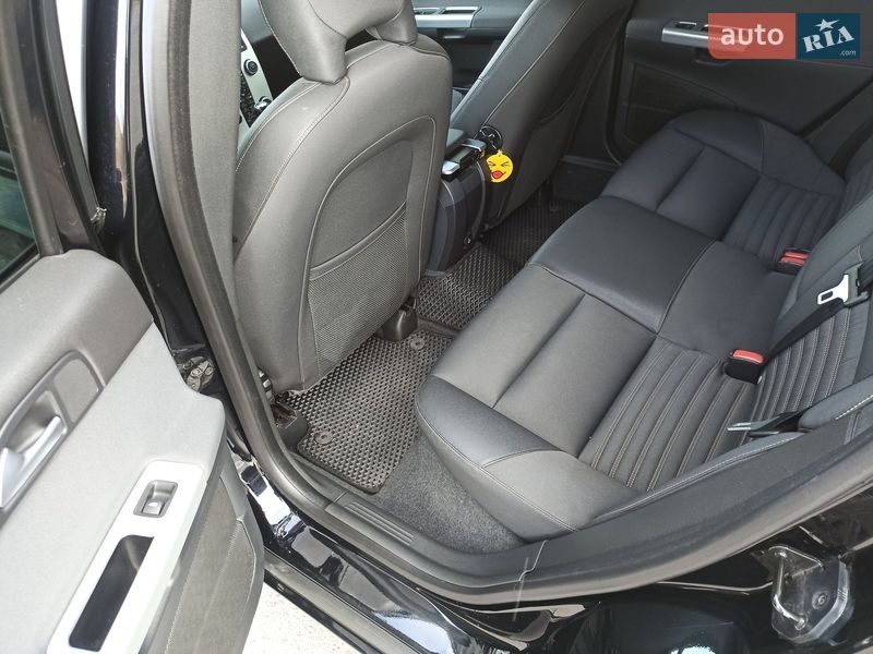 Универсал Volvo V50 2010 в Львове фото 9 Универсал Volvo V50 2010 в Львове