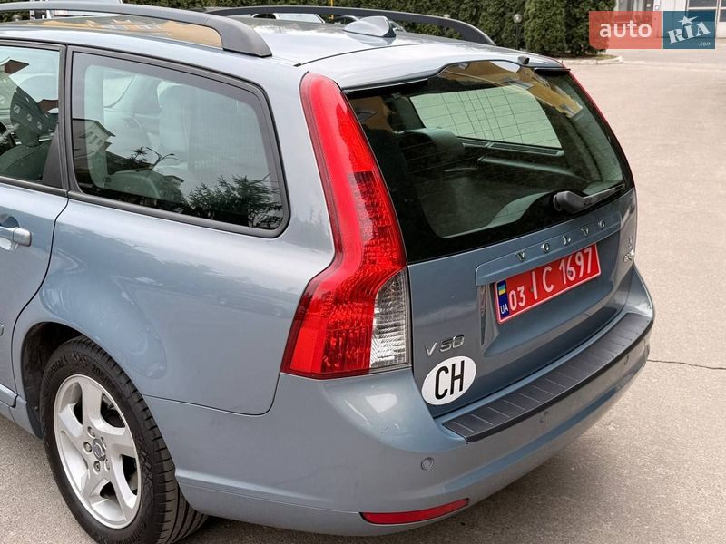 Универсал Volvo V50 2011 в Киеве фото 10 Универсал Volvo V50 2011 в Киеве