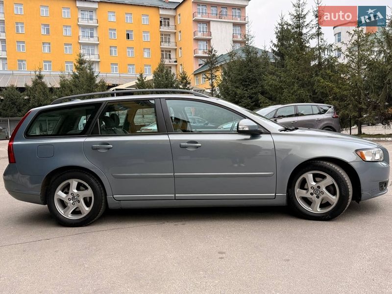 Универсал Volvo V50 2011 в Киеве фото 9 Универсал Volvo V50 2011 в Киеве
