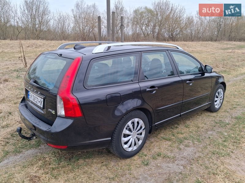 Универсал Volvo V50 2011 в Сарнах фото 10 Универсал Volvo V50 2011 в Сарнах