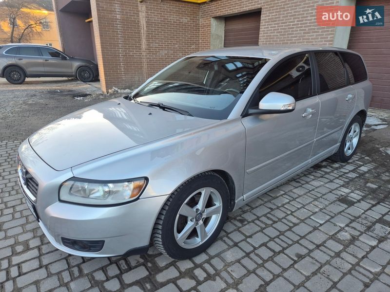 Універсал Volvo V50 2011 в Бердичеві