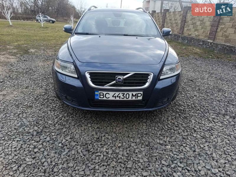 Volvo V50 2009