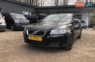 Універсал Volvo V50 2010 в Івано-Франківську
