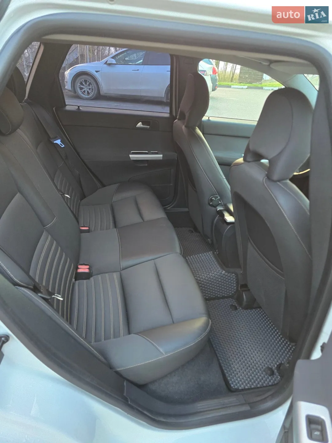 2012 Volvo V50 - мініатюра 20