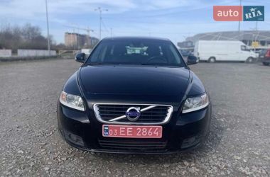Універсал Volvo V50 2010 в Буську