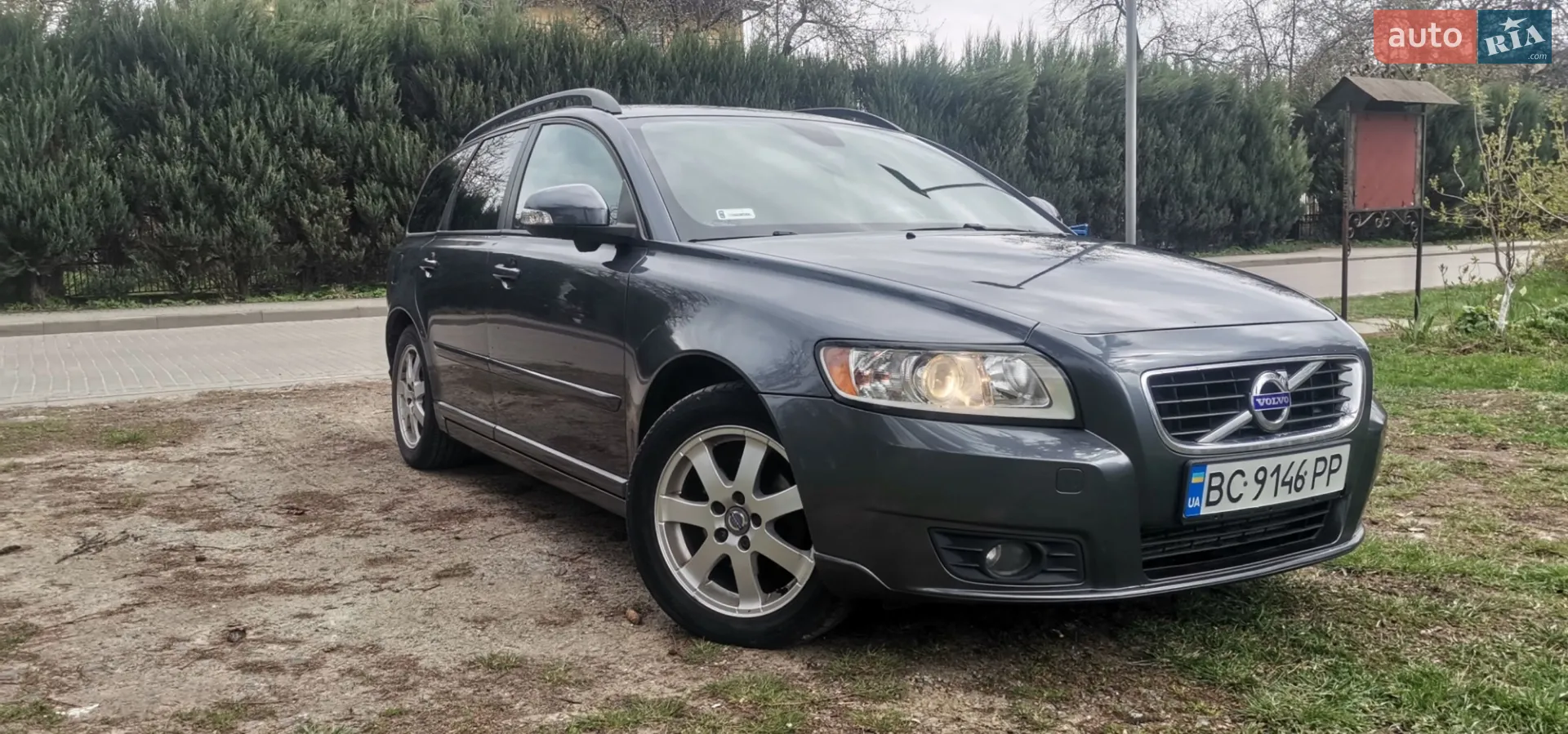 2011 Volvo V50 - фото 1