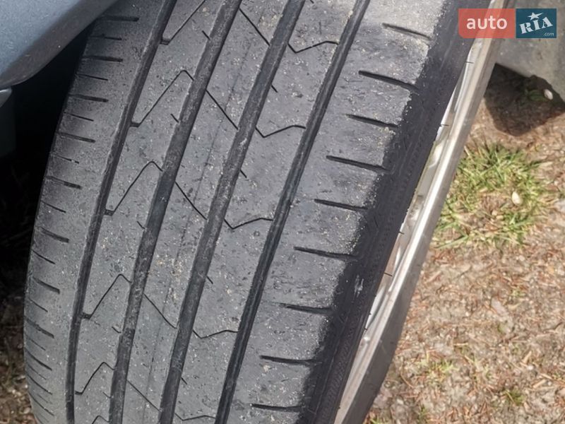 Універсал Volvo V50 2011 в Львові