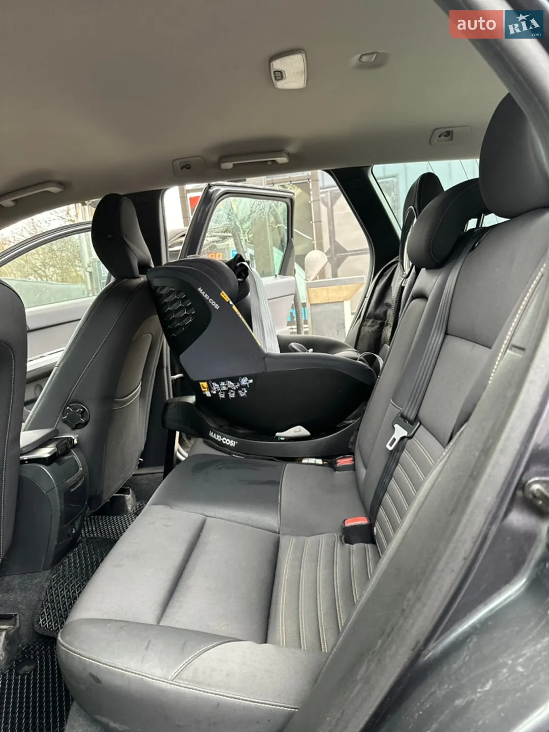 2011 Volvo V50 - мініатюра 5