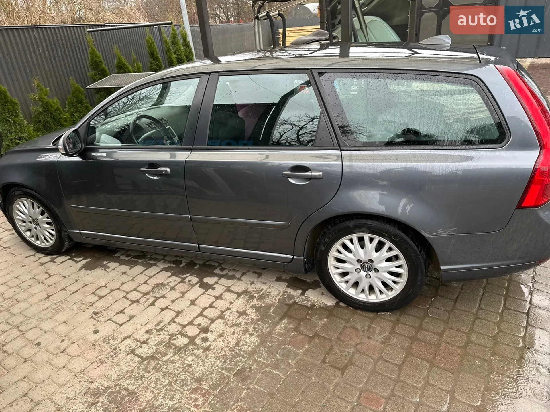 2011 Volvo V50 - мініатюра 2