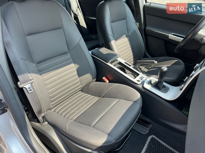 Універсал Volvo V50 2012 в Києві