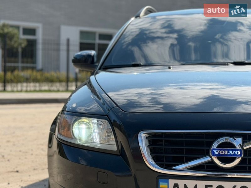 Універсал Volvo V50 2008 в Житомирі
