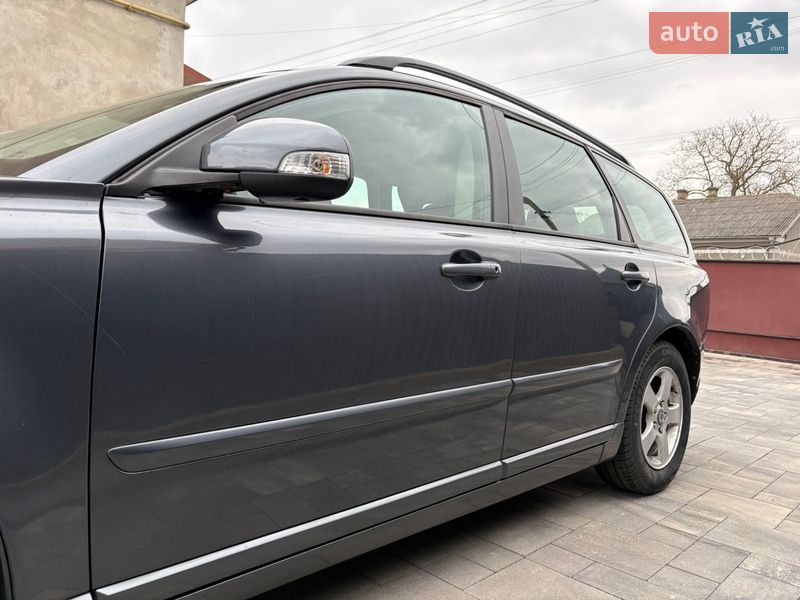 Універсал Volvo V50 2009 в Тернополі