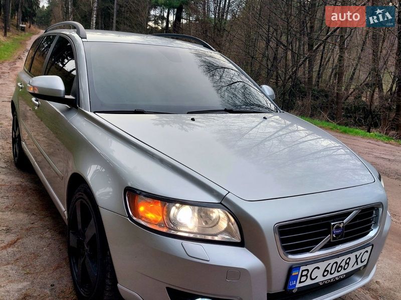 Volvo V50 2010