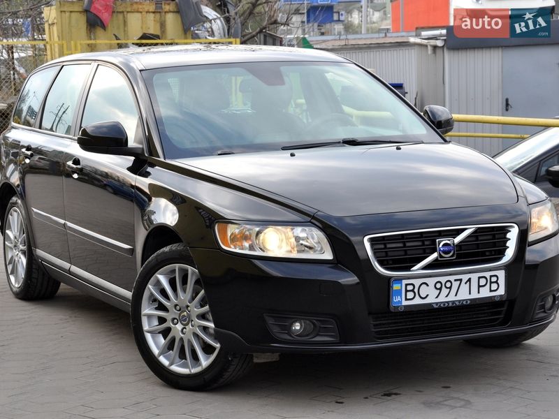 Volvo V50 2009