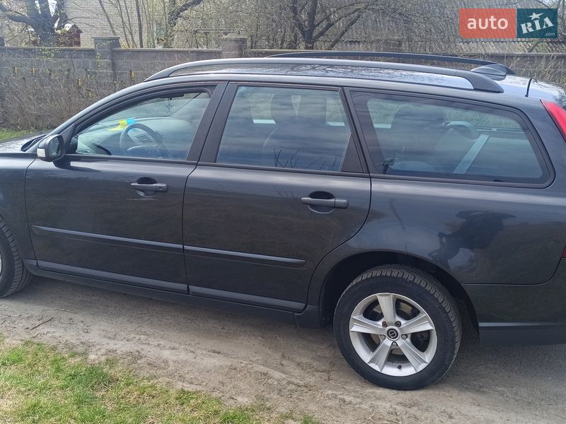 Універсал Volvo V50 2008 в Рівному