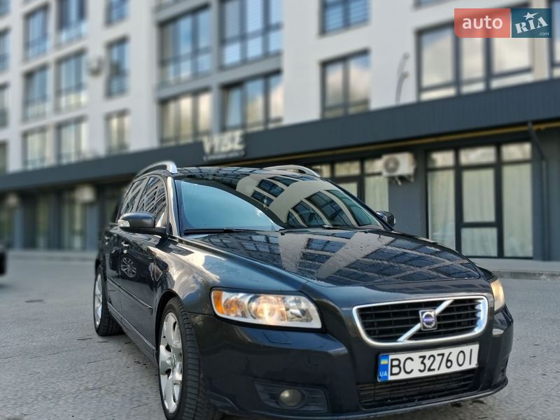 Volvo V50 2008