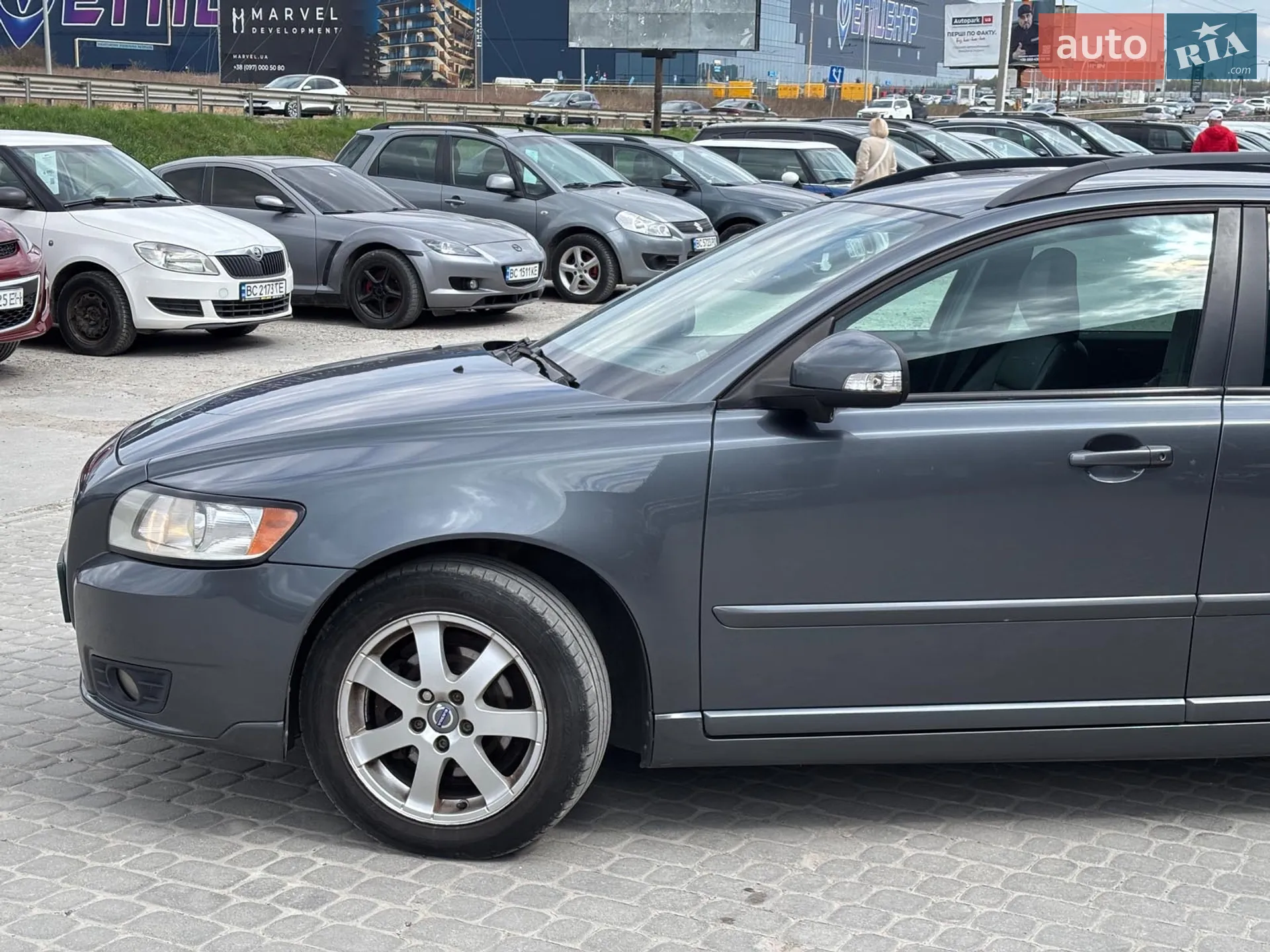 2011 Volvo V50 - мініатюра 5