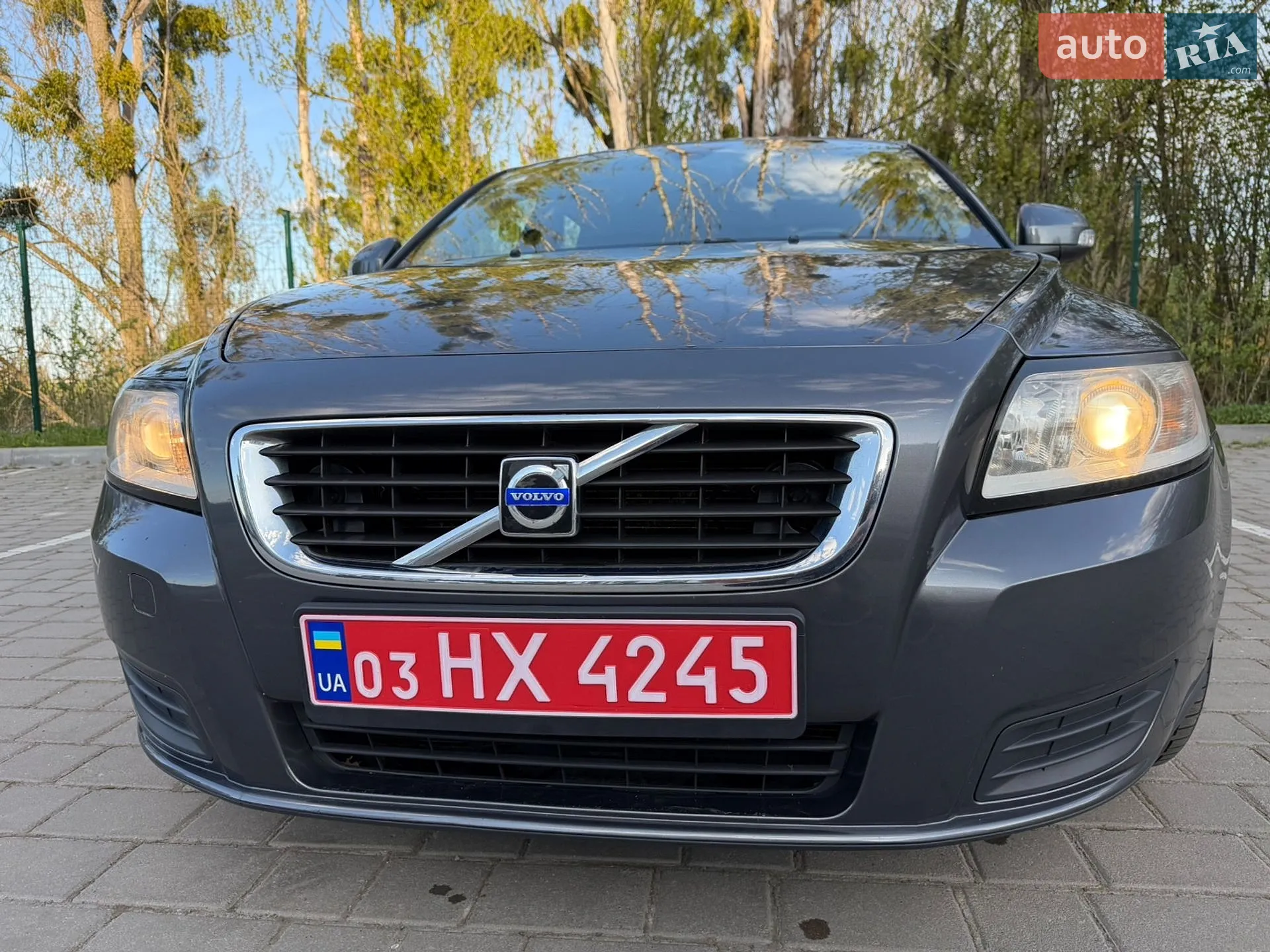 2010 Volvo V50 - мініатюра 8