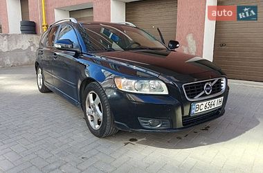 Універсал Volvo V50 2010 в Львові