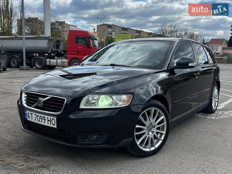 Volvo V50 2010