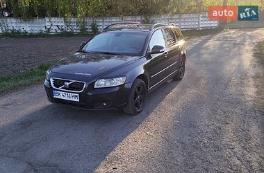 Універсал Volvo V50 2010 в Рівному