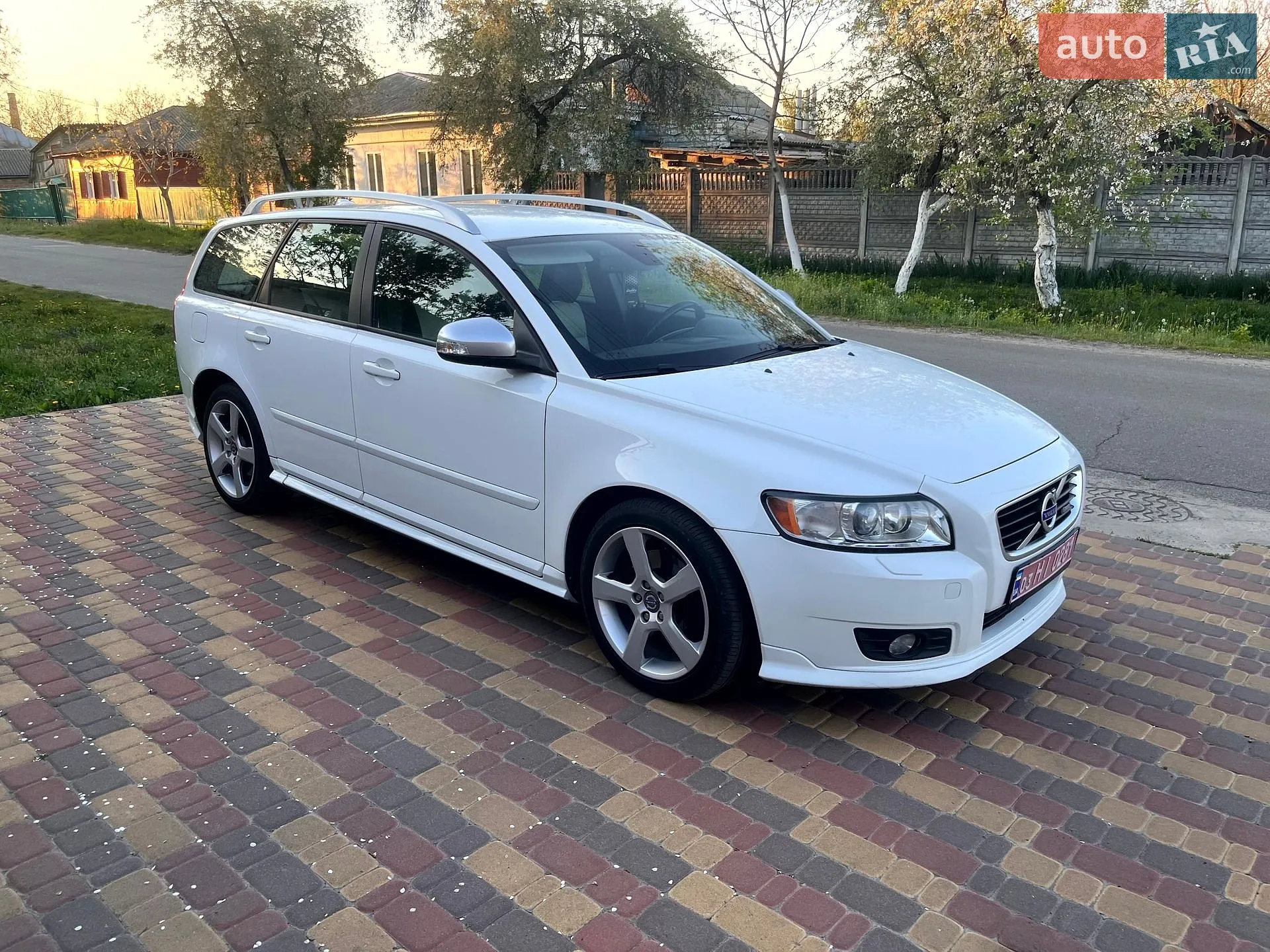 2012 Volvo V50 - фото 1