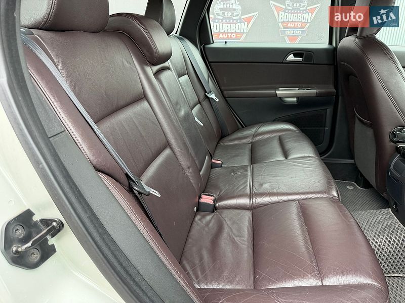 Универсал Volvo V50 2011 в Виннице