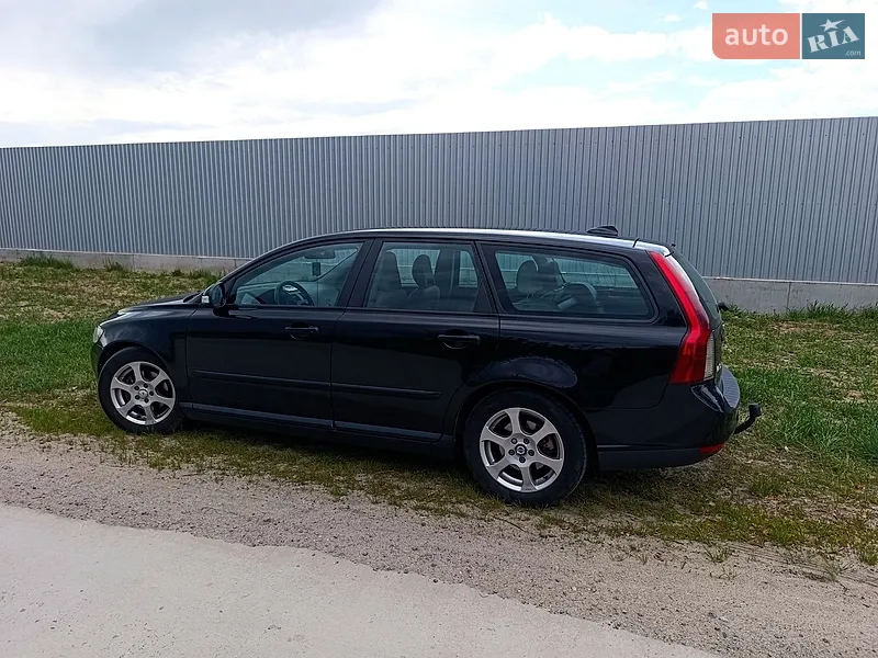 Volvo V50 2010